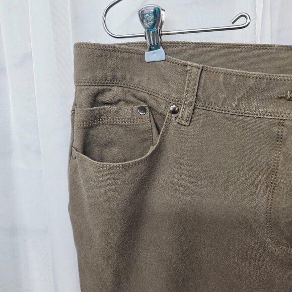 Chico's So Slimming Brown Straight Leg Pants Casual Cropped Stretch 3 (XL) - Picture 3 of 16